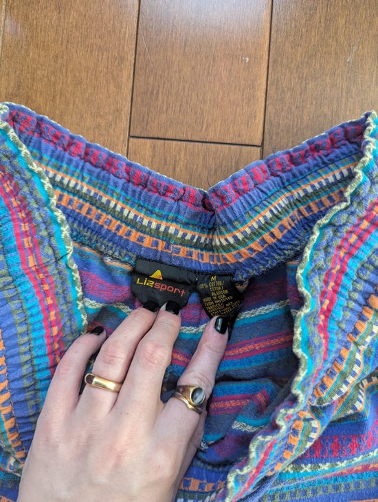 LIZ SPORT AZTEC PRINT VINTAGE 1990s COTTON SWEATSHORTS