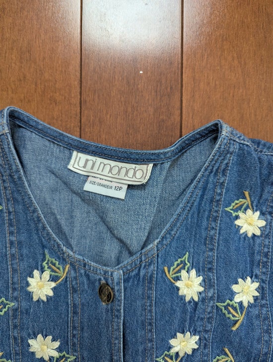 DAISY FLORAL DETAIL VINTAGE 1990s DENIM BUTTON DOWN DRESS