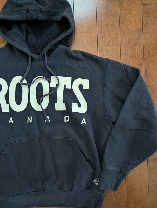 ROOTS 1990s VINTAGE SPELLOUT PULLOVER HOODIE