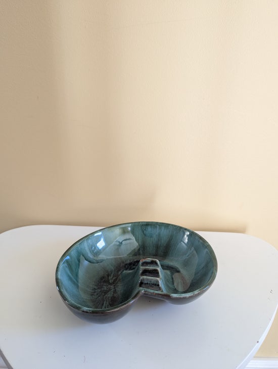 BLUE MOUNTAIN POTTERY VINTAGE 1970s DRIPGLAZE ASHTRAY
