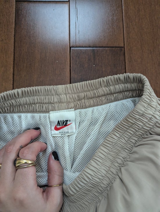 NIKE  1990s NEUTRAL NYLON SWISHY VINTAGE SWEATPANTS