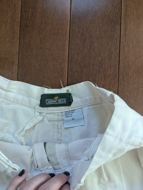 CABIN CREEK LIGHT BEIGE KHAKI VINTAGE 1990s CARGO SHORTS