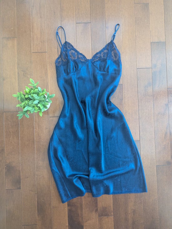 LINDA LINGERIE LACEY DETAIL VINTAGE 1990s SATIN SLIP DRESS