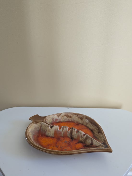 MARCIA OF CALIFORNIA MCM VINTAGE 1970s CERAMIC ASHTRAY