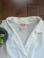 BASIC WHITE VINTAGE 1990s OVERSIZED BUTTON UP SHIRT