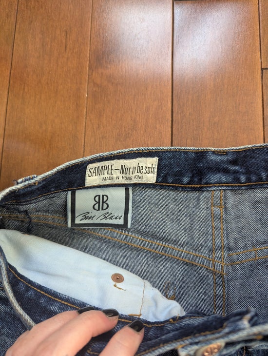 BILL BLASS SAMPLE DARK WASH VINTAGE 1990s HIGH WASIT JEANS