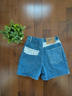 SANTA BARBARA DAISY FLORAL DETAIL VINTAGE 1990s JEAN SHORTS