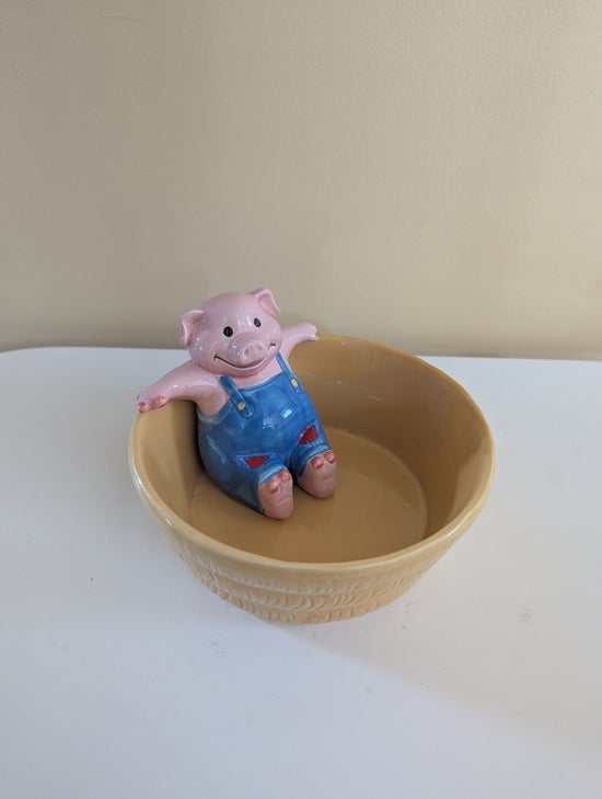 PAPEL FREELANCE FARMER PIG VINTAGE TRINKET DISH BOWL