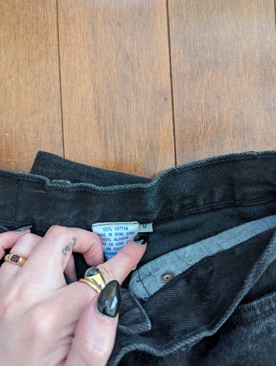 RIO BLACK WASH VINTAGE 1990s HIGH WASIT JEANS