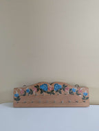 FLORAL DETAIL WOODEN KEYS HOLDER WALL HOOK
