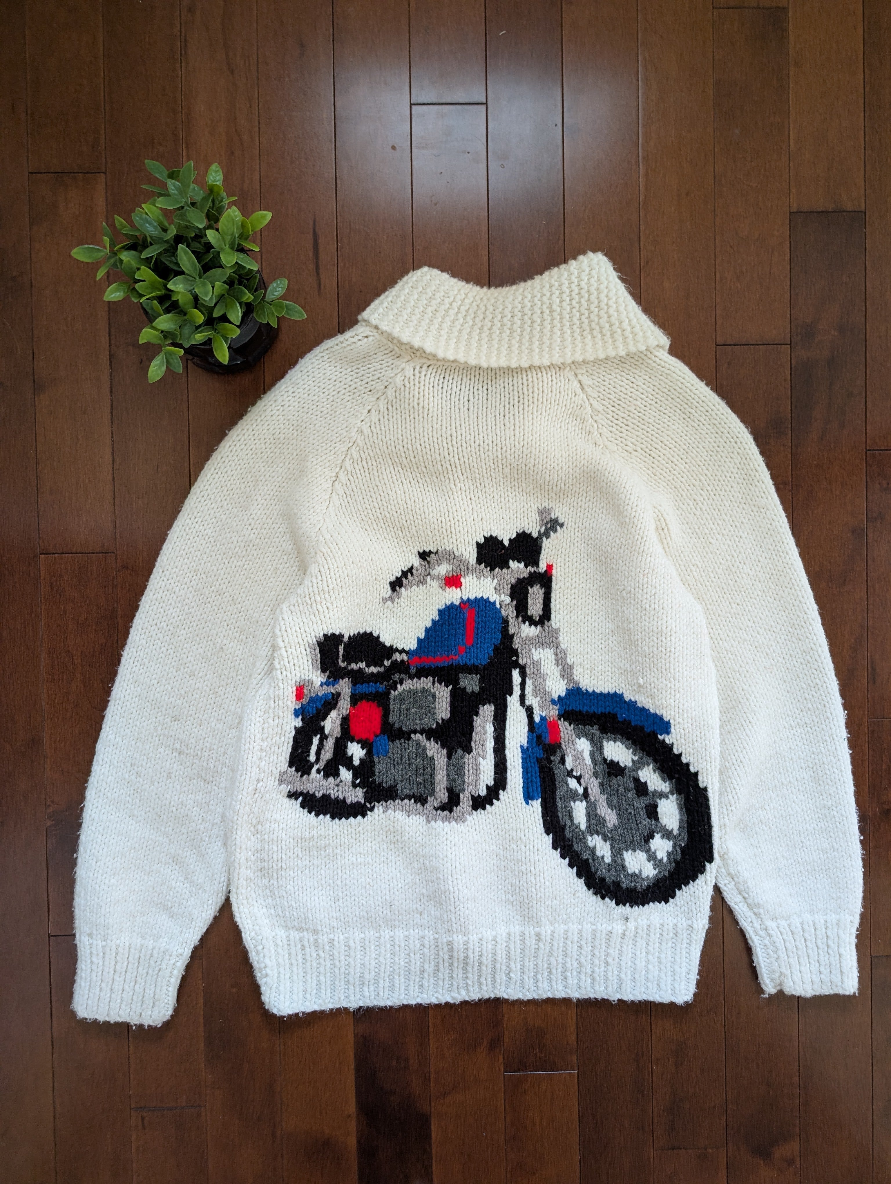 MOTORCYCLE 1950s CHUNKY HAND KNIT VINTAGE COWICHAN CARDIGAN