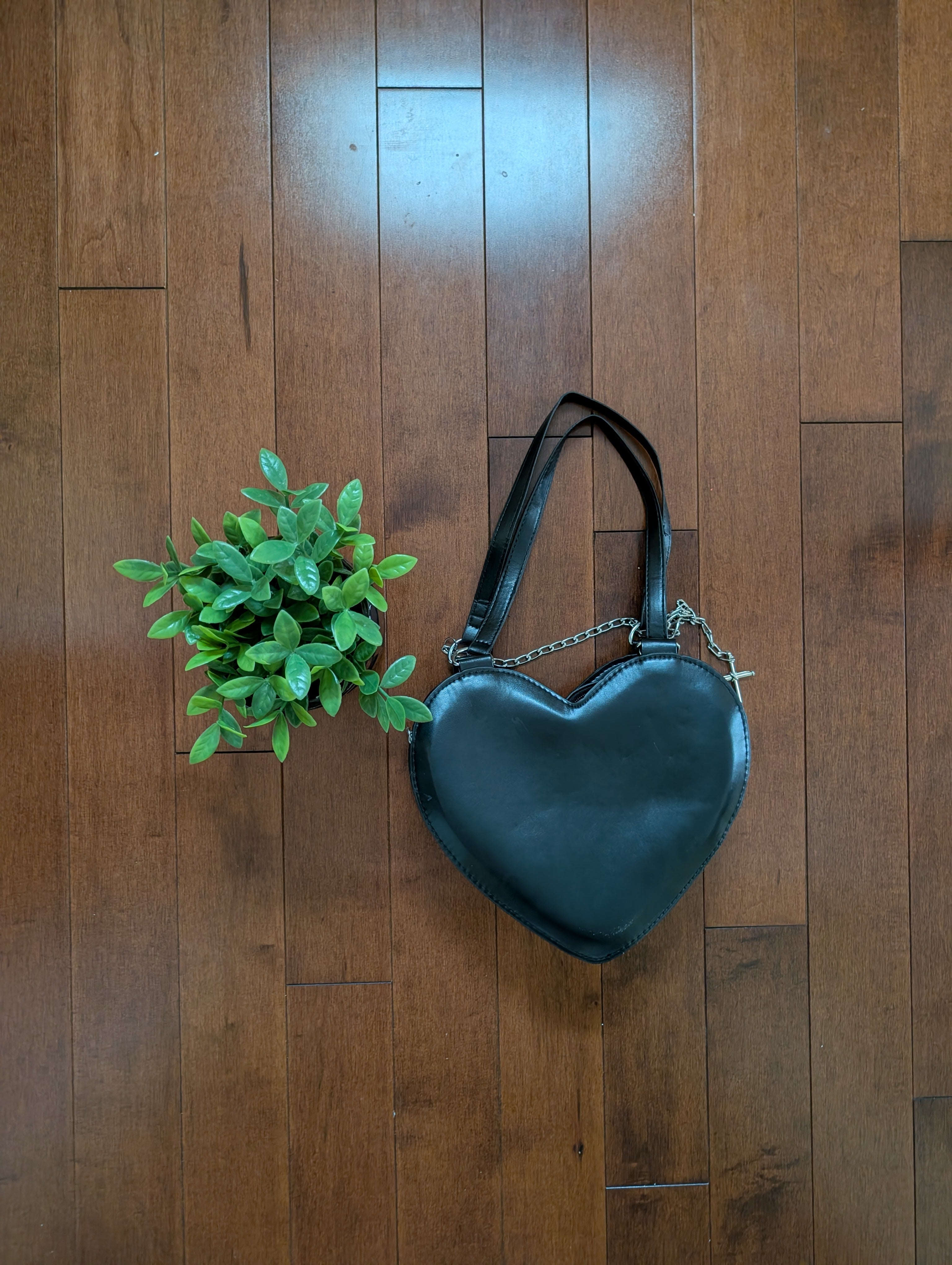 PUNK GOTH VINTAGE Y2K HEART SHAPED SHOULDER BAG