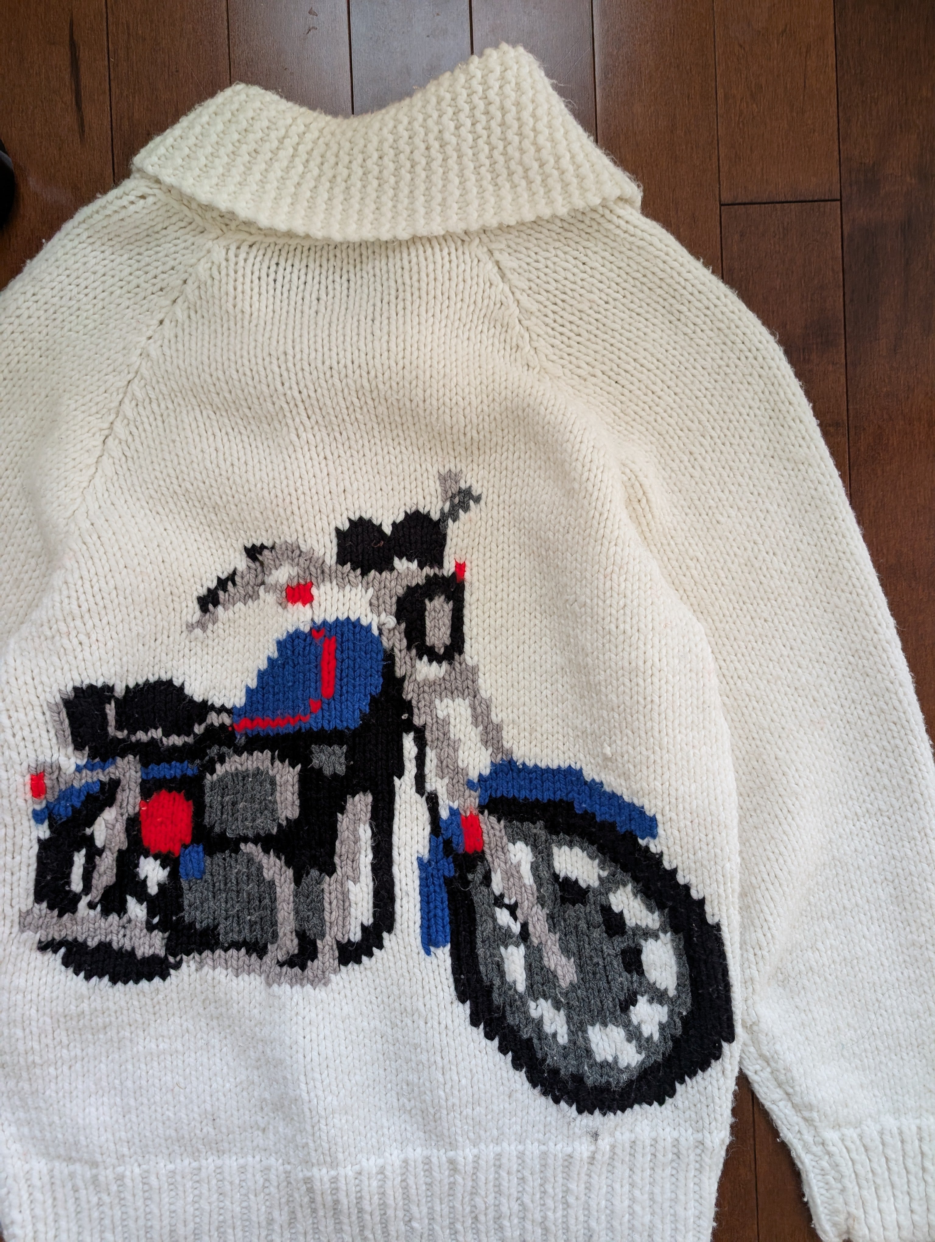 MOTORCYCLE 1950s CHUNKY HAND KNIT VINTAGE COWICHAN CARDIGAN