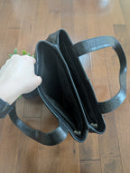 DANIER VINTAGE BLACK LEATHER SHOULDER BAG